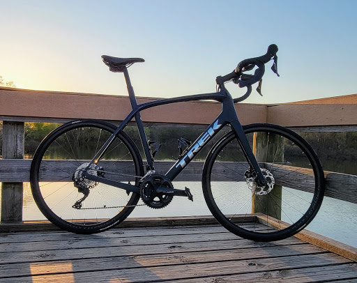 Bicycle Store «Schlegel Bicycles - Pro and Multi-Sport Shop», reviews and photos, 900 N Broadway Ave, Oklahoma City, OK 73102, USA