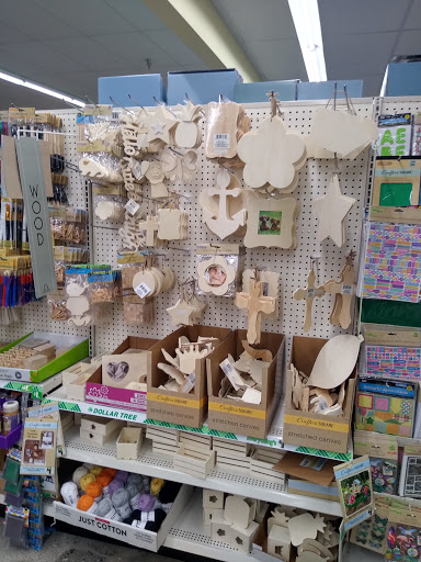 Dollar Store «Dollar Tree», reviews and photos, 21815 Marine View Dr S, Des Moines, WA 98198, USA