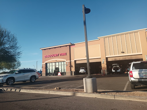 Tire Shop «Discount Tire Store - Queen Creek, AZ», reviews and photos, 21505 S Ellsworth Loop, Queen Creek, AZ 85142, USA