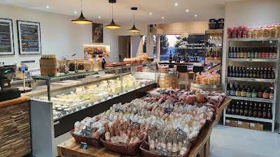 LA CAVE A FROMAGE à Chamrousse
