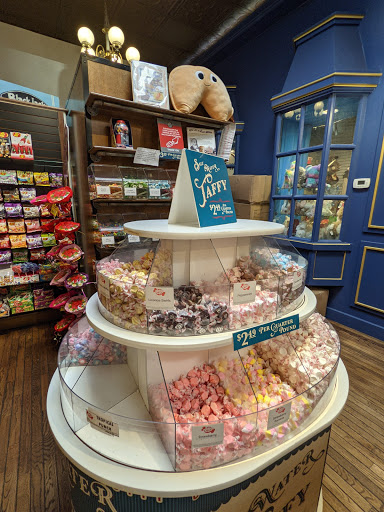 Toy Store «G. Willikers Toy Emporium», reviews and photos, 1113 Front St, Sacramento, CA 95814, USA