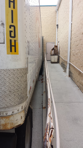 Camping Store «REI», reviews and photos, 63 W Aylesbury Rd, Timonium, MD 21093, USA