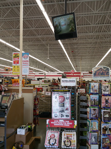 Home Improvement Store «Tractor Supply Co.», reviews and photos, 3400 Moody Pkwy, Moody, AL 35004, USA