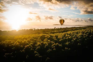 Byron Bay Ballooning image