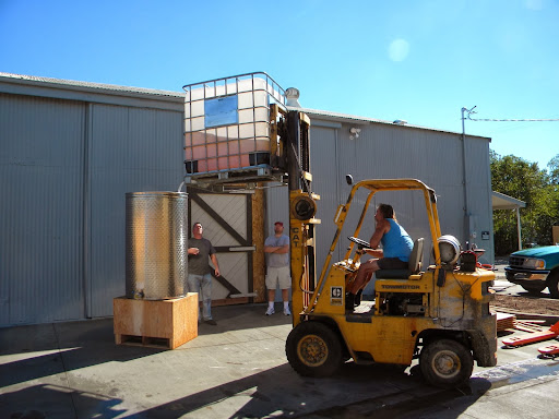 Winery «Purple Line Urban Winery,llc», reviews and photos, 760 Safford St, Oroville, CA 95965, USA