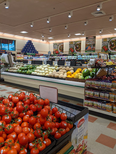 Grocery Store «Market Basket», reviews and photos, 6 Cornerstone Square, Westford, MA 01886, USA