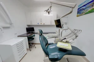 Smiles Nambour Dentist image