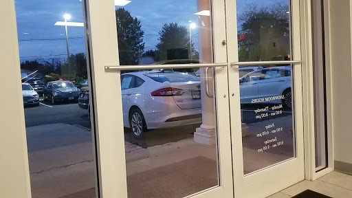 Ford Dealer «Maplecrest Ford of Mendham», reviews and photos, 102 E Main St, Mendham, NJ 07945, USA
