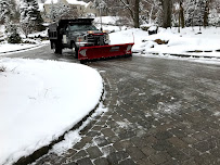 Lorena's gardens - Photo 3 - Car repair in West New York, NJ, New York