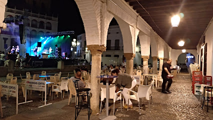 Café - Bar Los Claveles - Pl. de España, 8, 06900 Llerena, Badajoz, Spain