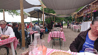 Atmosphère du Restaurant français Auberge du Lac à Saint-Fargeau - n°12