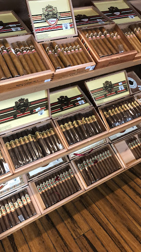 Cigar Shop «Elephant Cigars & Gifts - il regalo preferito», reviews and photos, 2801 W Expy 83, McAllen, TX 78503, USA