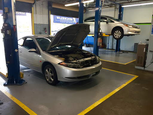 Auto Repair Shop «Devonaire Service and Tire», reviews and photos, 12253 SW 112th St, Miami, FL 33186, USA