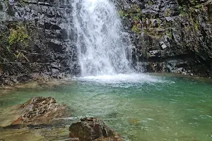 Temurun Waterfall image