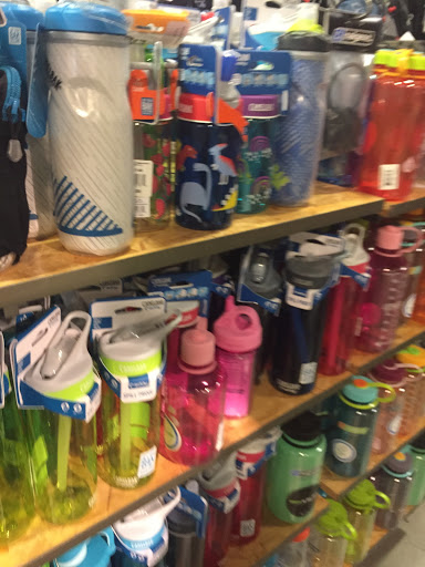 Outdoor Sports Store «Eastern Mountain Sports», reviews and photos, 3349 Monroe Ave, Rochester, NY 14618, USA