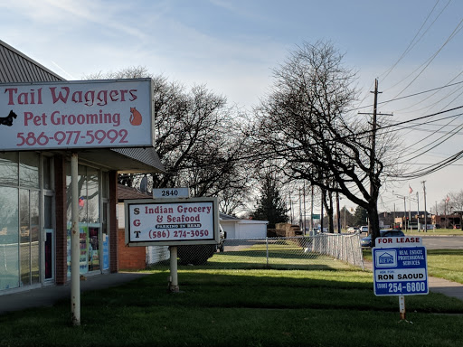 Indian Grocery Store «Kuttanadan Grocery store ( INDIAN GROCERY & ALL INDIAN FISH )», reviews and photos, 2830 E 14 Mile Rd, Warren, MI 48092, USA