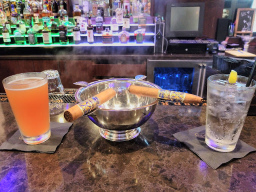 Tobacco Shop «Smoke Inn», reviews and photos, 801 Village Blvd #305, West Palm Beach, FL 33409, USA