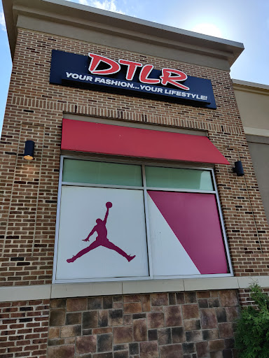 Shoe Store «VILLA, Join the Movement», reviews and photos, 13464 Euclid Ave Suite A, East Cleveland, OH 44112, USA