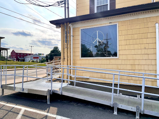 Barbecue Restaurant «Smokin With Chris», reviews and photos, 59 W Center St, Southington, CT 06489, USA