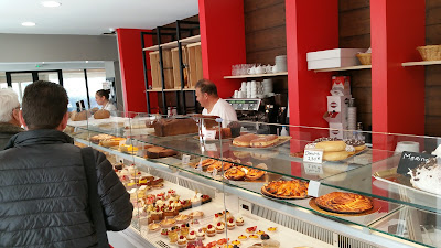 La Tarte Tropézienne Pâtisserie Viennoiserie Sandwicherie Pain à Mougins