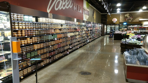 Grocery Store «Valli Produce», reviews and photos, 1910 Dempster St, Evanston, IL 60202, USA