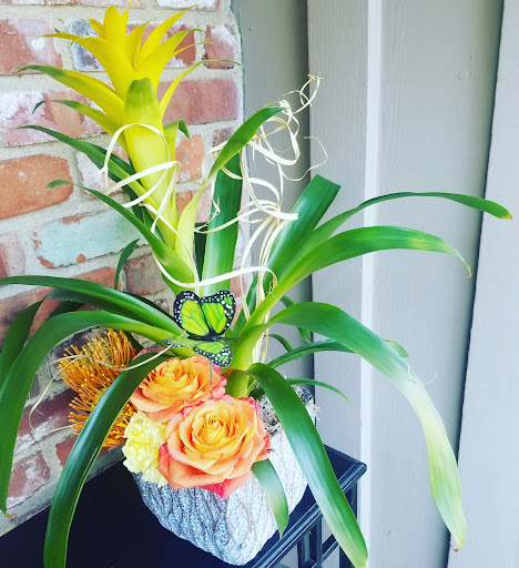 Florist «Rambling Rose Florist», reviews and photos, 22428 Gilmore St, West Hills, CA 91307, USA