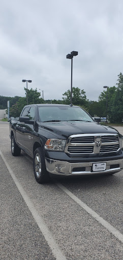 Used Car Dealer «Pomoco Auto Body Repair Center», reviews and photos, 12627 Jefferson Ave, Newport News, VA 23602, USA