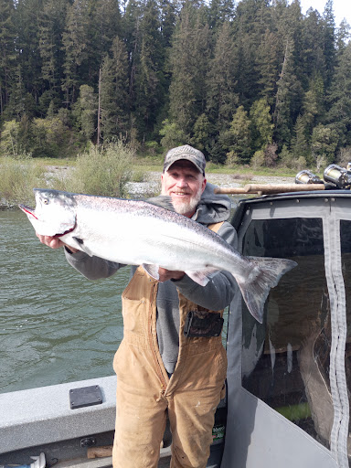 Sporting Goods Store «Rogue Outdoor Store», reviews and photos, 29865 Ellensburg Ave, Gold Beach, OR 97444, USA