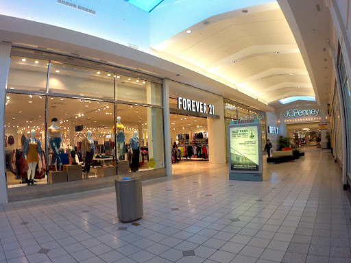 Shopping Mall «Great Northern Mall», reviews and photos, 4954 Great Northern Mall, North Olmsted, OH 44070, USA