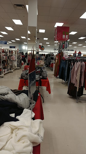 Department Store «Marshalls», reviews and photos, 2544 N Narragansett Ave, Chicago, IL 60707, USA