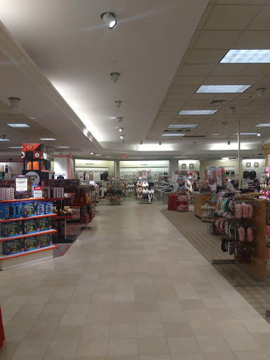 Department Store «Bon-Ton», reviews and photos, 270 Loudon Rd, Concord, NH 03301, USA