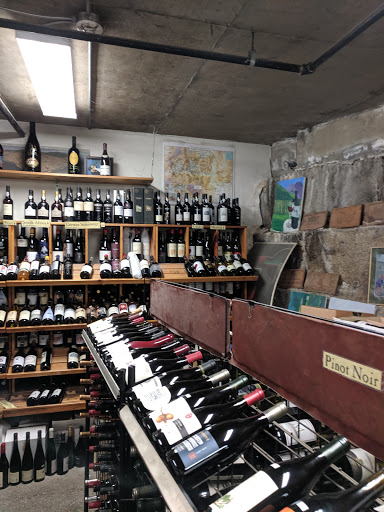 Liquor Store «Federal Wine & Spirits», reviews and photos, 29 State St, Boston, MA 02109, USA