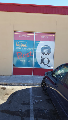 Thrift Store «Thrift Town», reviews and photos, 3900 Menaul Blvd NE, Albuquerque, NM 87110, USA