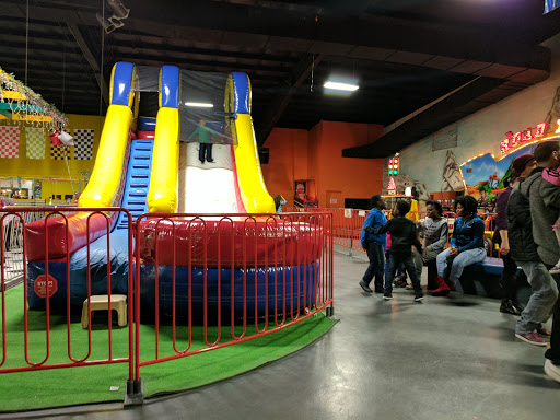 Amusement Center «Fantasyland LLC.», reviews and photos, 1300 Fall River Ave, Seekonk, MA 02771, USA