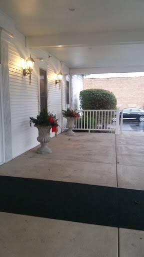 Florist «Flower Basket», reviews and photos, 302 N Lake St, Aurora, IL 60506, USA