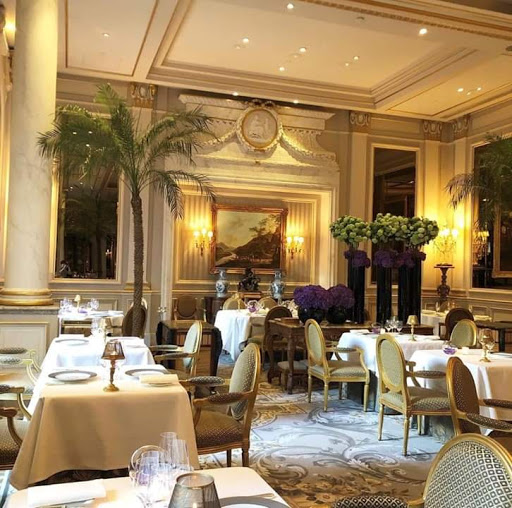 Luxury restaurants Paris