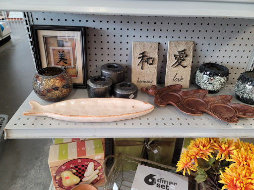 Thrift Store «Goodwill Central Texas - Hutto», reviews and photos