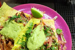 Tacos "La Glorieta" image