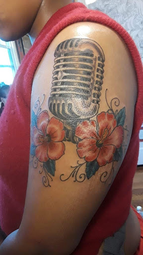 Tattoo Shop «Music City Tattoo», reviews and photos, 1022 16th Ave S, Nashville, TN 37212, USA