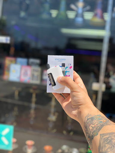 Tobacco Shop «18 Plus Vape & Shop», reviews and photos, 4037 Broadway, Kansas City, MO 64111, USA