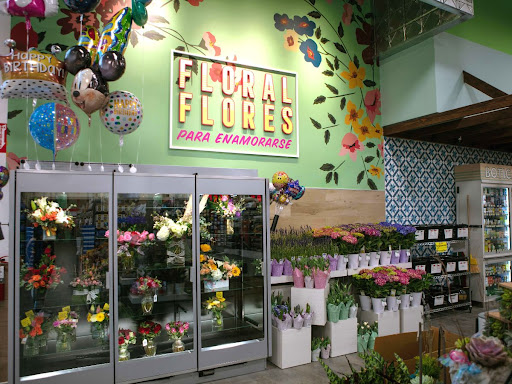 Supermarket «Vallarta Supermarkets», reviews and photos, 16107 Victory Blvd, Van Nuys, CA 91406, USA