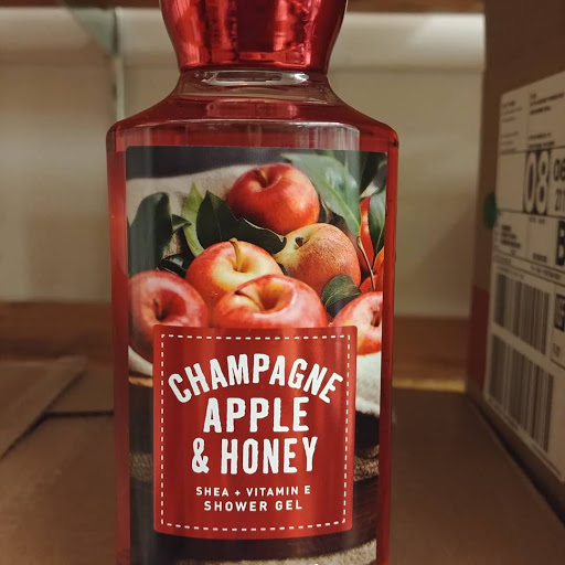 Beauty Supply Store «Bath & Body Works», reviews and photos, 6036 Sunrise Mall Rd, Citrus Heights, CA 95610, USA