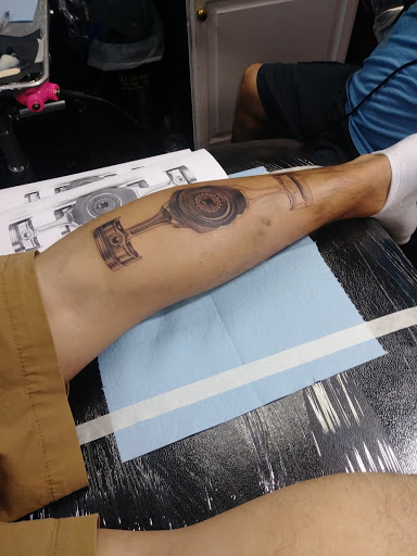 Tattoo Shop «Dr. Tattoo Studio», reviews and photos, 13915 Harbor Blvd, Garden Grove, CA 92843, USA