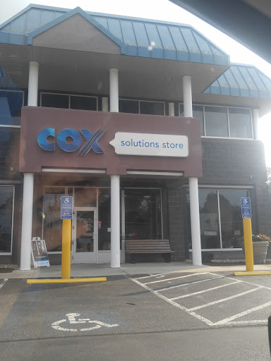 Cable Company «Cox Solutions Store», reviews and photos, 687 E Main St, Meriden, CT 06450, USA