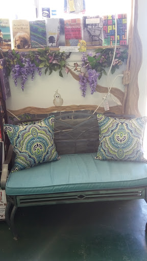 Book Store «Pipe & Thimble Bookstore», reviews and photos, 24830 Narbonne Ave, Lomita, CA 90717, USA