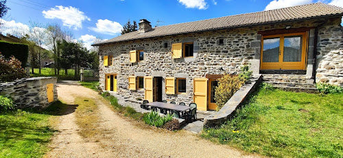 Gîte de Genebret à Bessamorel