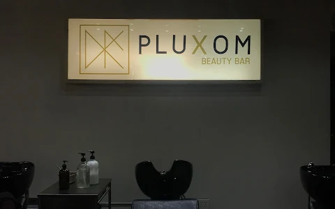 Pluxom Beauty Bar image