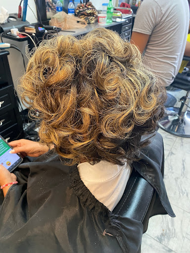 Beauty Salon «Z Image Beauty Salon», reviews and photos, 5049 Cottage Hill Rd, Mobile, AL 36609, USA