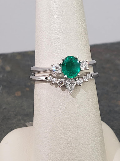 Jewelry Store «Georgetown Jewelers Inc», reviews and photos, 351 Georgetown Square, Wood Dale, IL 60191, USA