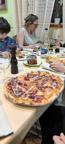 Rezensionen über Ristorante PIZZERIA STELLA in Bellinzona - Restaurant